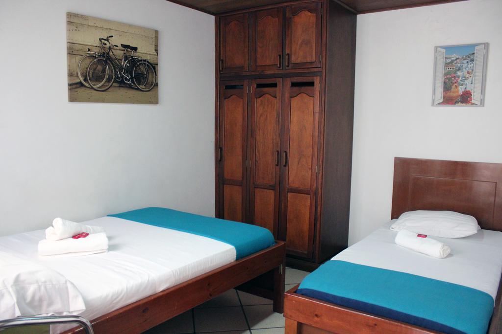 Pasadena Hostel Cali Værelse billede