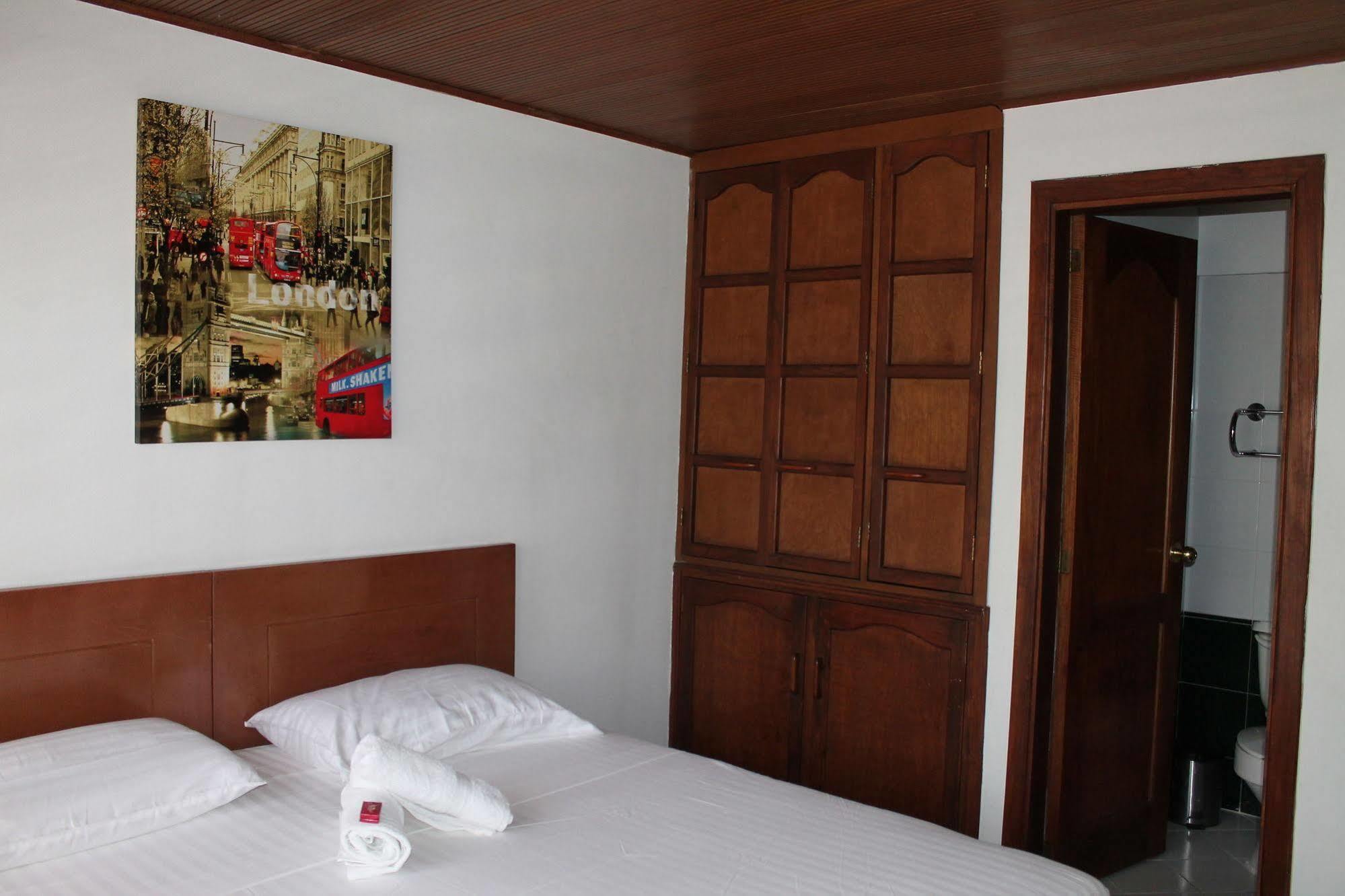Pasadena Hostel Cali Eksteriør billede
